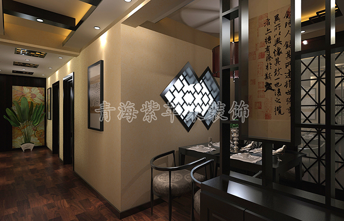 餐厅装饰较为简约，以圆形吊灯、水晶灯、餐厅互相呼应，让整个空间变得立体，墙面的法式钟表也显得特色异常。